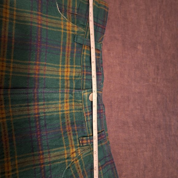 GAP - Picture 3 of 4